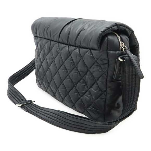 CHANEL Black Leather Shoulder Bag - Picture 3 of 10